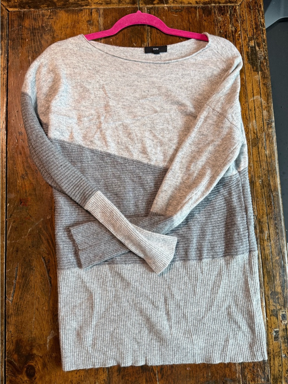 Fate Women’s Two-Tone Gray Crewneck Sweater Size Small
